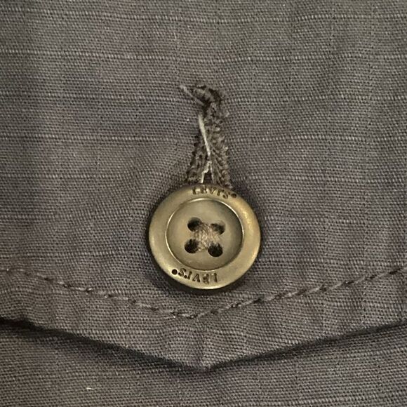 Levi’s Navy Blue Cargo Shorts Sz 40 - Picture 10 of 11